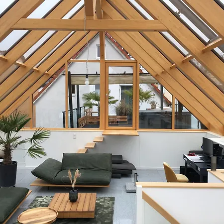 Traumhaftes Loft Wintergarten Apartman
